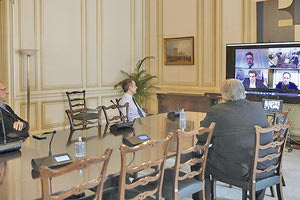 έτρα για την αναχαίτιση της διασποράς του κοροναϊού ανακοινώνει σήμερα ο πρωθυπουργός Κυριάκος Μητσοτάκης.