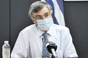 ο καθηγητής Σωτήρης Τσιόδρας