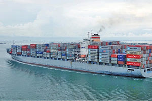 “Maersk Launceston” το οποίο εμβόλισε το ναρκοθηρευτικό “Καλλιστώ”