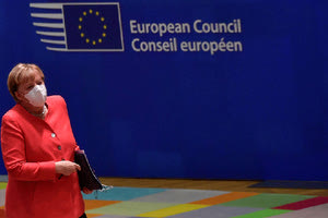 “Λέξη” για κυρώσεις δεν θέλει να ακούσει η Μέρκελ