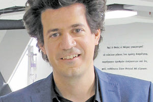 Ο Κωνσταντίνος Δασκαλάκης καθηγητής του Τμήματος Ηλεκτρολόγων Μηχανικών και Επιστήμης Υπολογιστών του ΜΙΤ