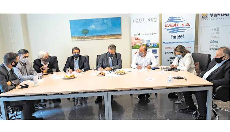 Με τους ξενοδόχους του Ηρακλείου ο κ. Μανώλης Κόνσολας