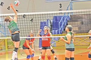 ΒΟΛΕΪ: Aπο το ματς Κορασίδων ΑΘΛΕΣΗ-Γιούχτας