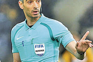 Ο διαιτητής Γιάννης Παπαδόπουλος