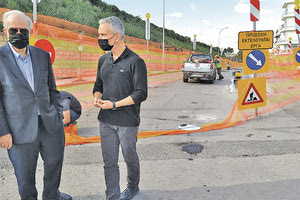 Αυτοψία στις εργασίες ανάπλασης της οδού Αρχιεπισκόπου Μακαρίου πραγματοποίησε ο δήμαρχος Ηρακλείου Βασίλης Λαμπρινός