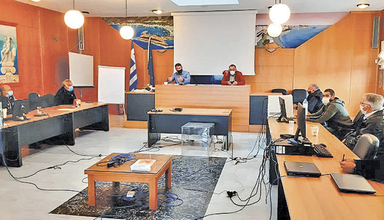 Συνάντηση με επαγγελματίες αγρότες που έχουν υποστεί ολοκληρωτική ζημιά σε παραγωγικές καλλιέργειες