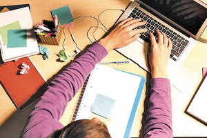 ΤΗΛΕΚΠΑΙΔΕΥΣΗ