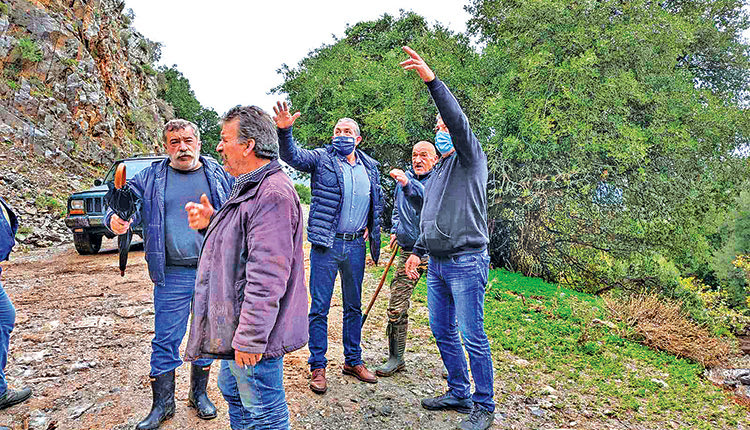 τελευταίων ο βουλευτής ΣΥΡΙΖΑ Ηρακλείου Σωκράτης Βαρδάκης για το θέμα των πρόσφατων καταστροφών από τις έντονες βροχοπτώσεις των