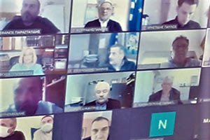 Τηλεδιάσκεψη με τους αυτοδιοικητικούς φορείς της Κρήτης πλην του Δήμου Ηρακλείου είχε χθες η πρόεδρος του Κινήματος Αλλαγής, Φώφη Γεννηματά