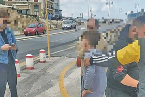 Βγήκε σώος από το λιμάνι ο 11χρονος με το ποδήλατο