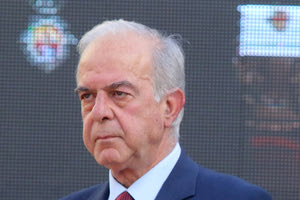 ν ο δήμαρχος Ηρακλείου Βασίλης Λαμπρινός