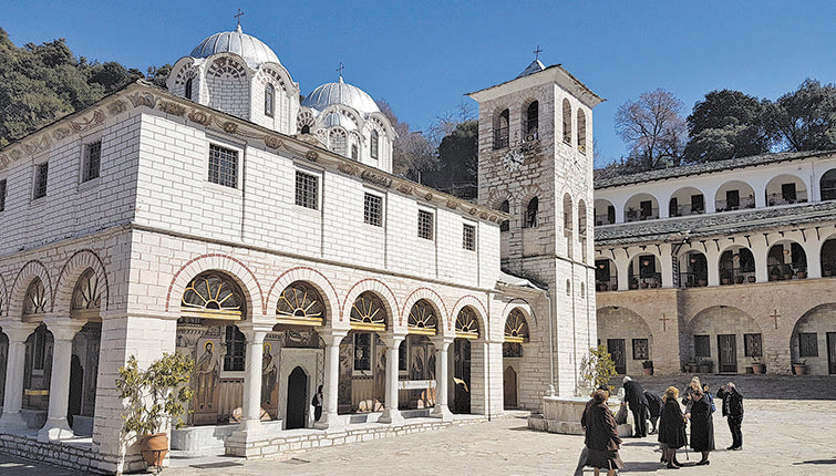 Η ιστορική ιερά μονή Παναγίας της Εικοσιφοίνισσας στο Παγγαίο