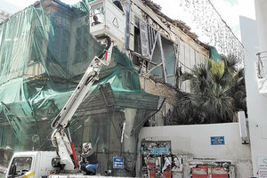 τα ετοιμόρροπα κτίσματα του Ηρακλείου