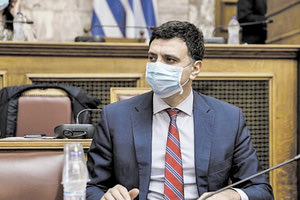 ο υπουργός Υγείας, Βασίλης Κικίλιας