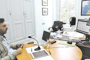 Διαδικτυακή συνάντηση Αλεξάκη για το λιμάνι του Ηρακλείου