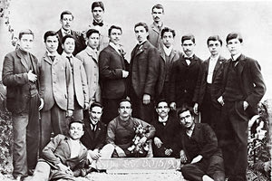 Οι φωτογραφίες της ημέρας: Ο Νίκος Καζαντζάκης νέος