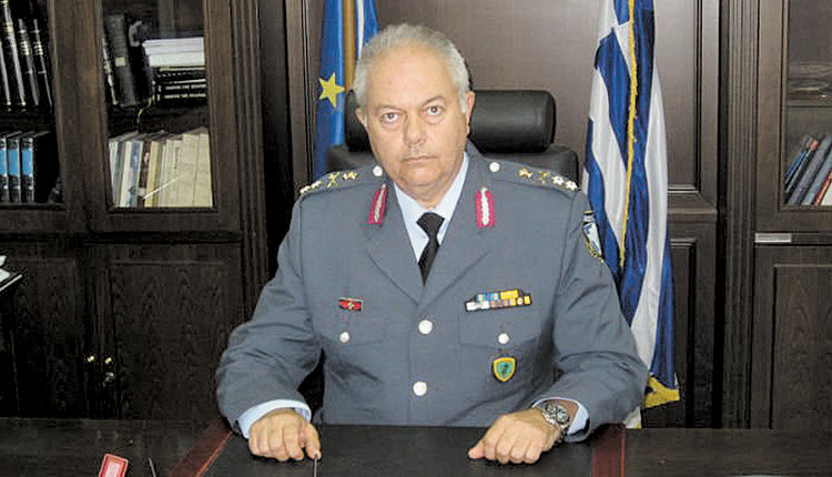 ΕΛ.ΑΣ. ΚΡΗΤΗΣ: Οι ευχές του γενικού για τα Χριστούγεννα