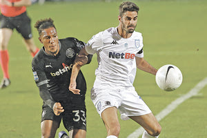 Τέλος για φέτος ο Τζόναθαν Ντε Γκούζμαν