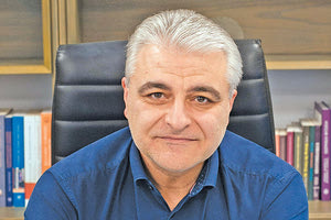 Ο κ. Ταβερναράκης