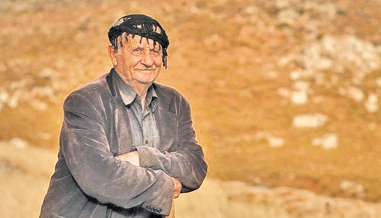 Ένα ντοκιμαντέρ του Βασίλη Παπαναγιωτακόπουλου για την Εθιά