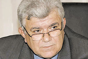 Νίκος Μαρκάκης