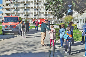 Οι… Αη Βασίληδες της ΕΜΑΚ μοίρασαν χαρά!
