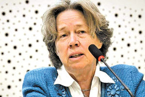 Η καθηγήτρια της Ιατρικής Σχολής του Πανεπιστημίου Αθηνών Αθηνά Λινού