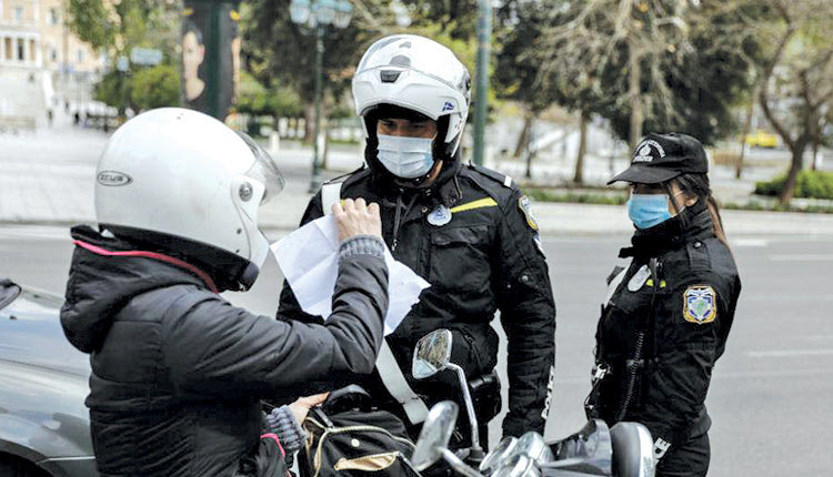 Τροχαία ελέγχοι σε οδηγούς δίκυκλων αν φορούν προστατευτικό κράνος