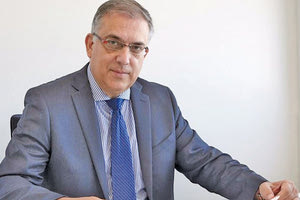 ο απερχόμενος υπουργός Εσωτερικών Τάκης Θεοδωρικάκος