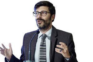 Ο νέος υφυπουργός Νικόλας Γιατρομανωλάκης