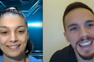 H προπονήτρια του Πήγασου Γιούλη Παρασκάκη με τον Λευτέρη Πετρούνια που μίλησε στο σεμινάριο