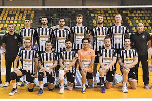 η ομάδα βόλεϊ του ΟΦΗ