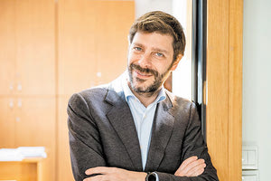 Νικόλας Γιατρομανωλάκης