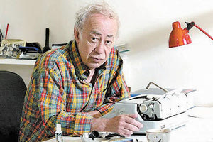 «Έφυγε» ο σπουδαίος συγγραφέας Βασίλης Αλεξάκης