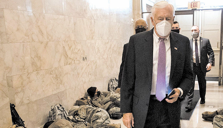 Οι δραματικές στιγμές της αμερικάνικης δημοκρατίας μέχρι την ορκωμοσία του Μπάιντεν