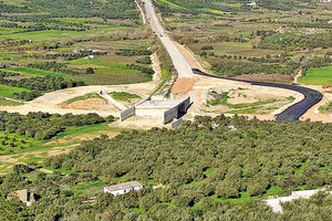 στον κόμβο Αλαγνίου