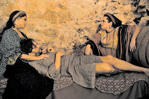 Η παράσταση «Στέφανος Σαχλίκης: Τ’άστρη οπου ‘ναι άμετρα βιαζόταν να μετρήσει» σε σκηνοθεσία Γιάννη Αναστασάκη