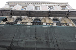 μελέτη για την αναστύλωση της στέγης του σημαντικότερου νεοκλασικού του Ηρακλείου, του ιστορικού κτηρίου Κοθρή