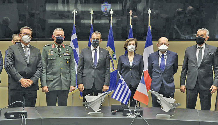 Υπογράφηκε η συμφωνία για τα Ραφάλ