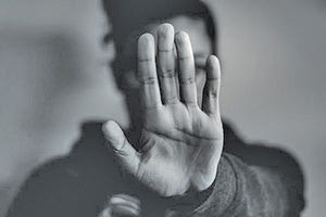 απόπειρα βιασμού και σωματικής βλάβης