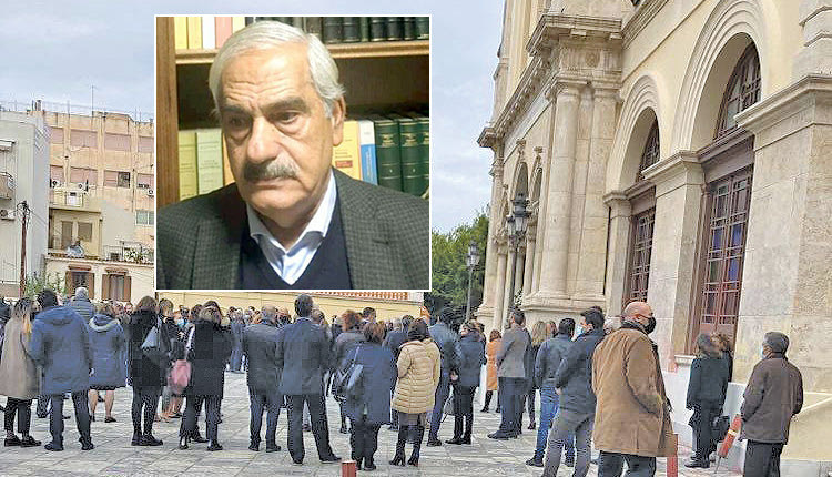Πλήθος κόσμου στο ξόδι του Βενιζέλου Κάββαλου