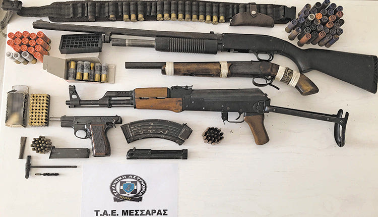Μεσσαρίτης έκρυβε ολόκληρο οπλοστάσιο
