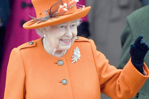 Εμβολιάστηκε  η βασίλισσα Ελισάβετ