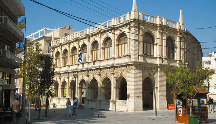 Σε διαπαραταξιακή τα δημοτικά τέλη