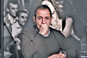 Ο Δημήτρης Λιγνάδης