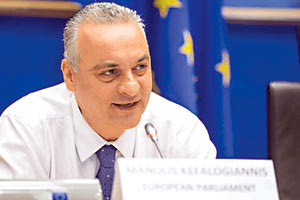 ο Μανώλης Κεφαλογιάννης