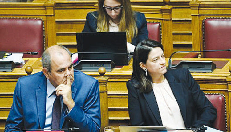 Η πολιτική ηγεσία του Υπουργείου Παιδείας καταθέτει πολυνομοσχέδιο με αλλαγές στο σύστημα εισαγωγής στα ΑΕΙ