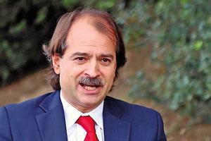 διακεκριμένος Έλληνας καθηγητής ιατρικής, επιδημιολογίας και στατιστικής Γιάννης Ιωαννίδης της Ιατρικής Σχολής του Πανεπιστημίου Στάνφορντ της Καλιφόρνια