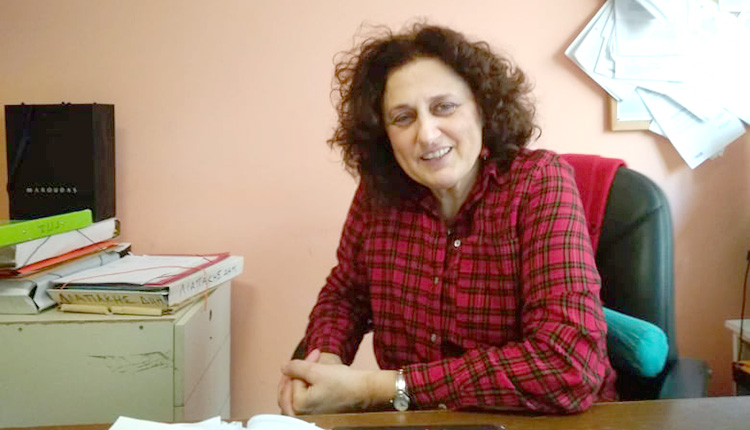 Η προϊσταμένη του Τμήματος Αδειών της Πολεοδομίας του δήμου Ηρακλείου Μαίρη Φραγκιουδάκη