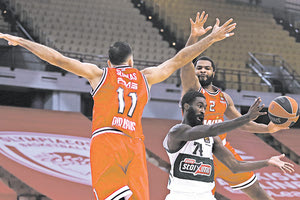 ΜΠΑΣΚΕΤ: Παναθηναϊκός με τον Ολυμπιακό